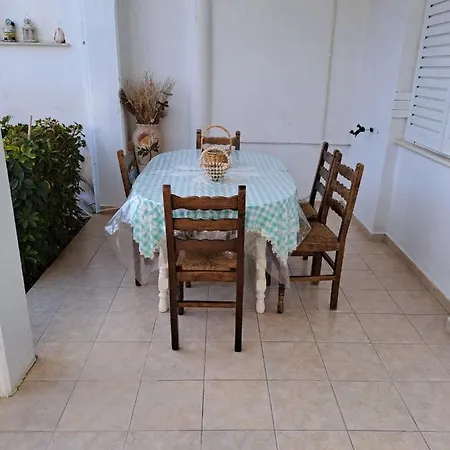 Persefoni's Apartamento